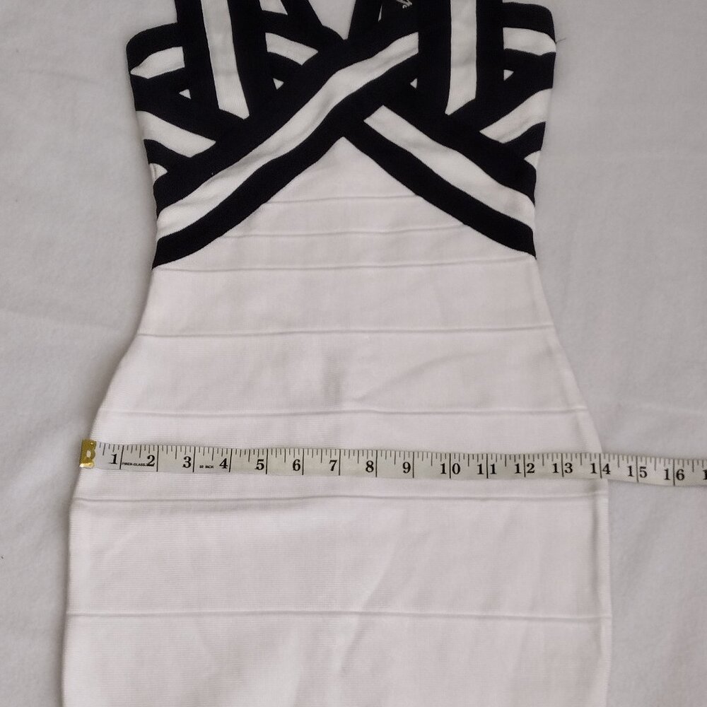 Rachael G Stretch Strappy Dress, White with Black, Size S. - Picture 4 of 13